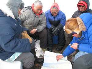 Four elders Guy Kakkianiun, Simon Oleekatalik, Abe Okuqtunnuaq and Levi Illuitok identify locations ...
© Julia Langer / WWF Elders Guy Kakkianiun, Simon Oleekatalik, Abe Okuqtunnuaq and Levi Illuitok with researcher Darren ...
© Julia Langer / WWF