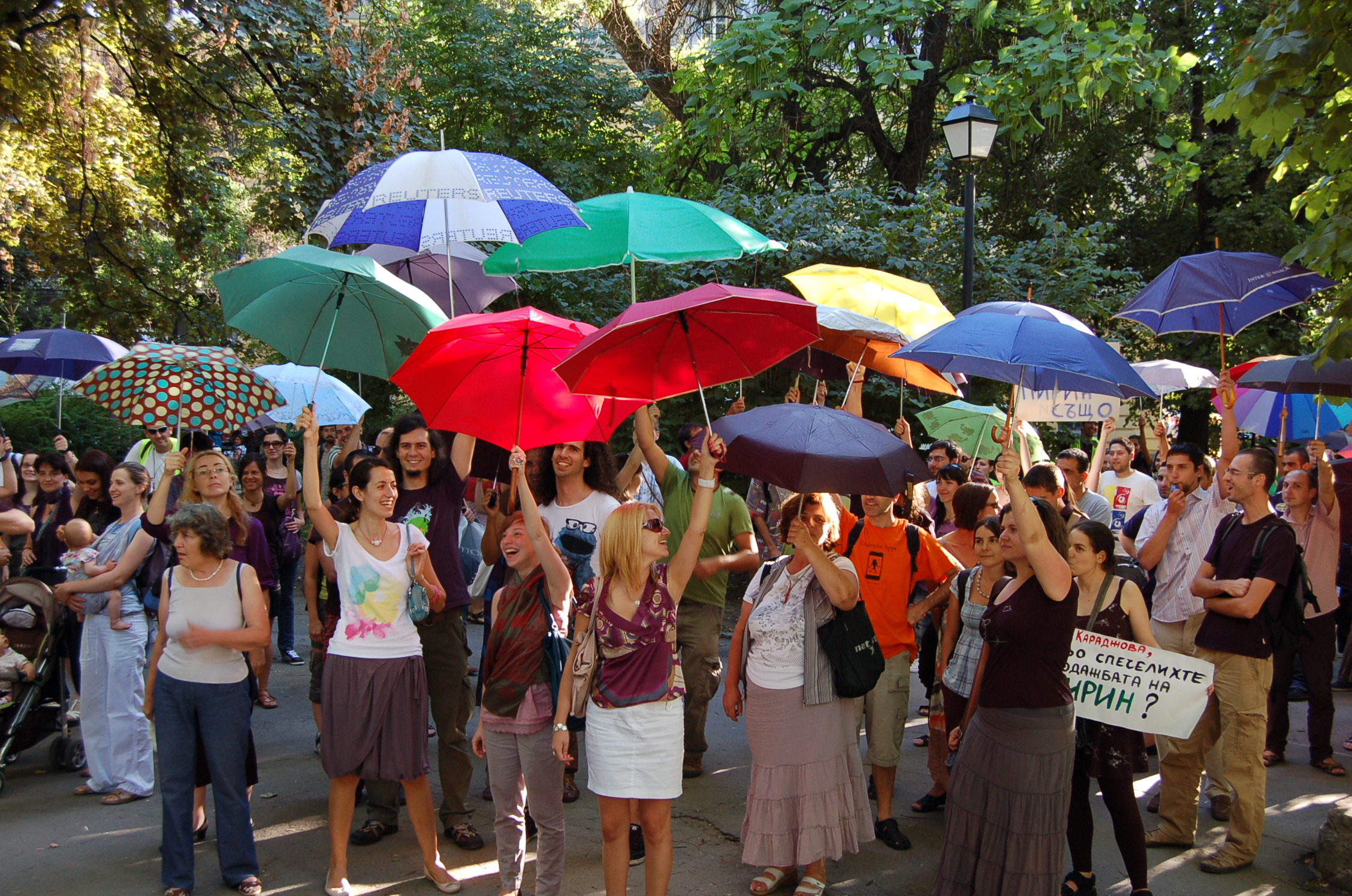 Hundreds protest undermining of EU environmental protection in Bulgaria